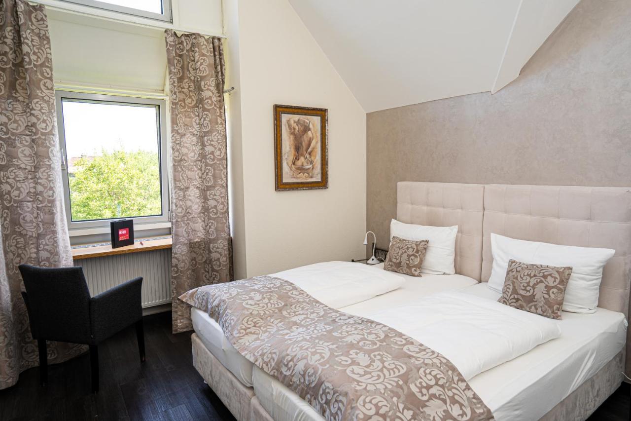 Hotel Volapuek Констанц Екстериор снимка