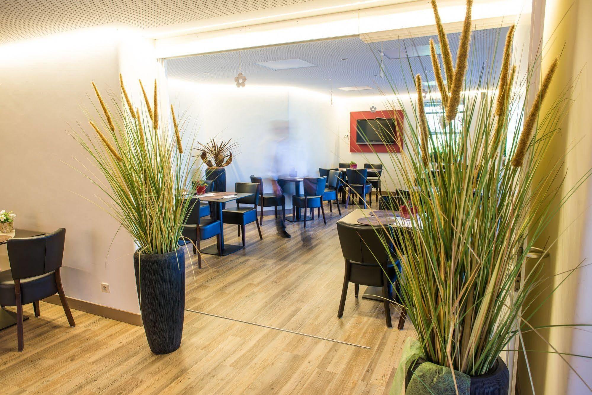 Hotel Volapuek Констанц Екстериор снимка